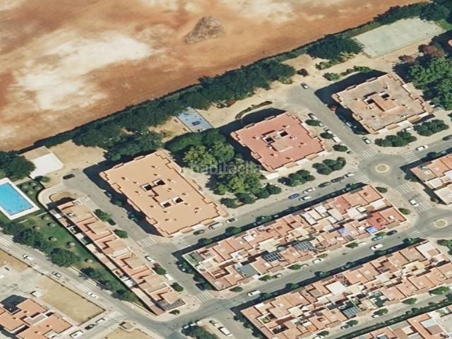 Piso en venta en Utrera, Torre Cruz Los Molinos. Piso en Calle Otoño en Utrera, Sevilla. Pisos.