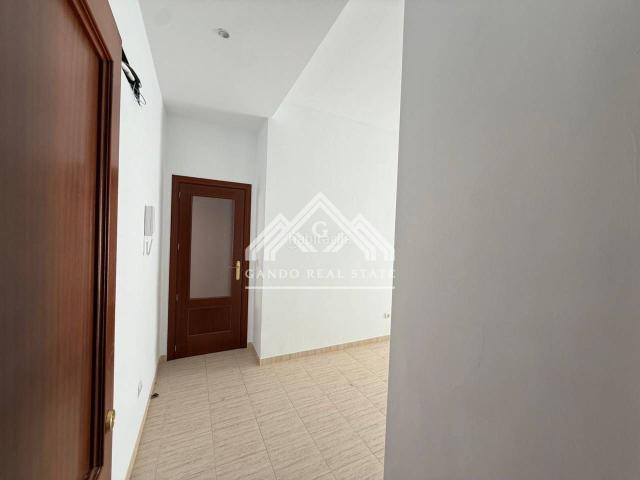 Piso en venta en Utrera, Centro. DUPLEX EN UTRERA. Pisos.