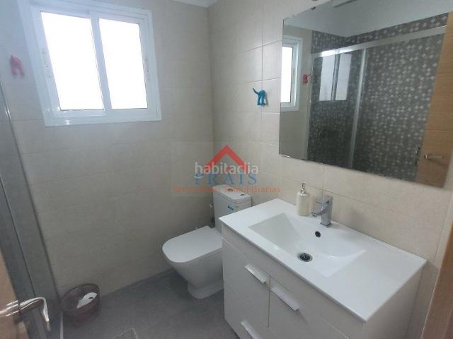 Piso en venta en Utrera, Centro. Piso en venta en Centro, 3 dormitorios. Pisos.