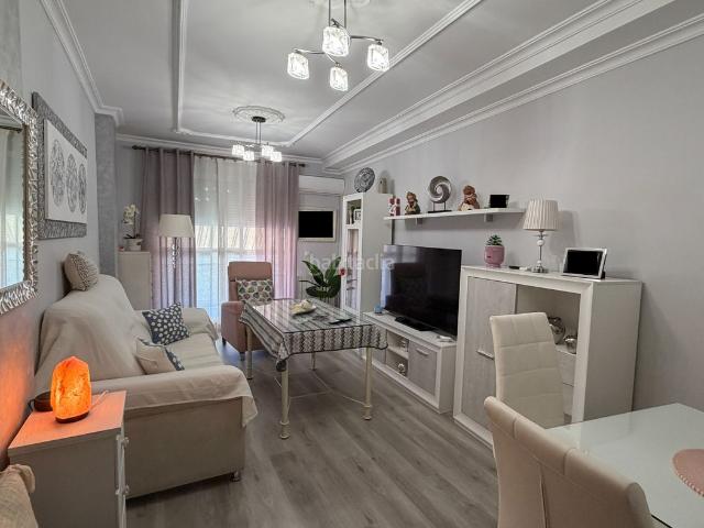 Piso en venta en Úbeda. ESTUPENDO PISO EN LA AVENIDA DE LA LIBERTAD. Pisos.