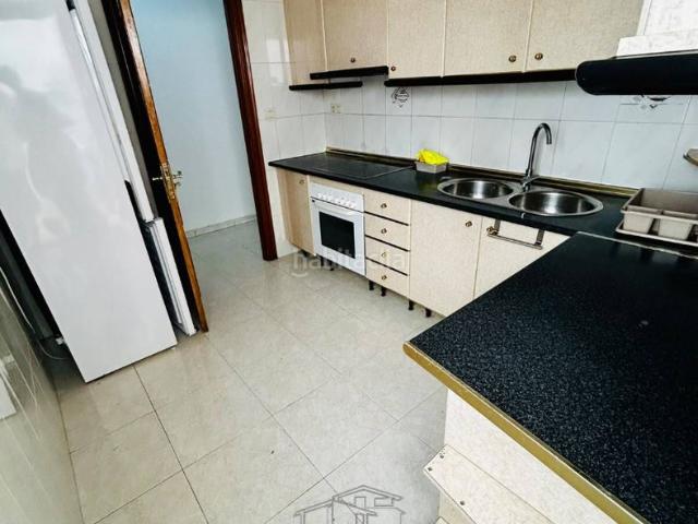 Piso en venta en Úbeda. VENTA DE PISO ESTUPENDO ESTADO PRIMERA PLANTA. Pisos.