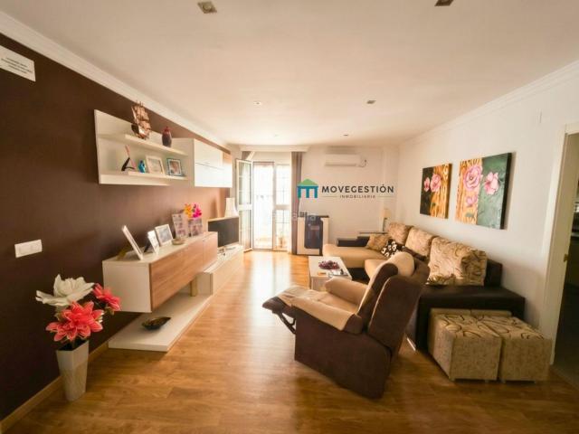 Piso en venta en Ubrique, Alameda del Cura Barriada Andalucia. Moderno Piso zona Alameda del Cura!. Pisos.