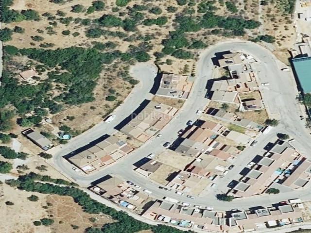 Piso en venta en Ubrique, La Vega. Piso en Urbanización Residencial Cerro Mulera en Ubrique, Cádiz. Pisos.