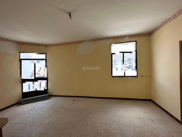 Piso en venta en Ubrique, Centro. VENTA PISO CÉNTRICO PARA REFORMAR. Pisos.