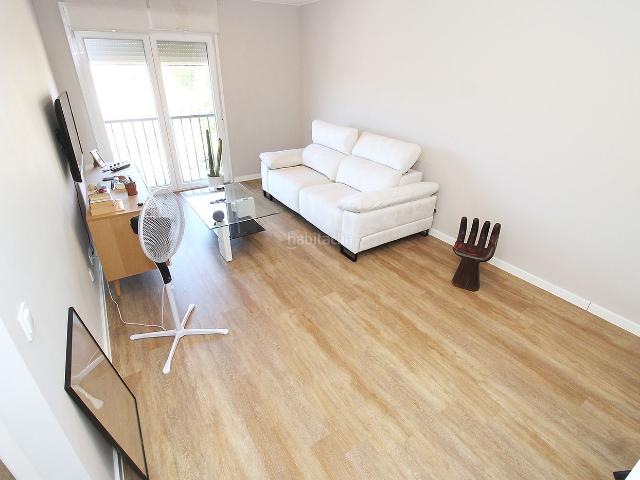 Piso en venta en Uceda. Amplio apartamento con piscina en Uceda. Pisos.