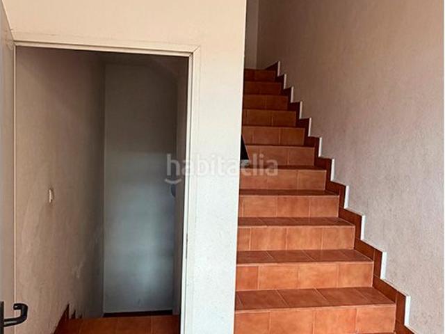 Piso en venta en Unión La, La Unión. Gran oportunidad de comprar un piso de tres habitaciones en la localidad de La Unión en Murcia. No dejes pasar esta gran ocasión. Pisos Unión.