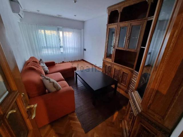Piso en Venta en Universidad