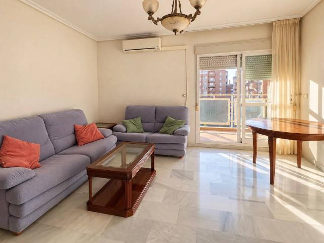 Piso en Venta en Urbadiez Entrepuentes