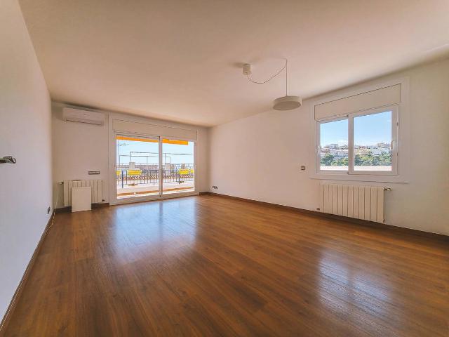 Piso en Venta en Urbanitzacions