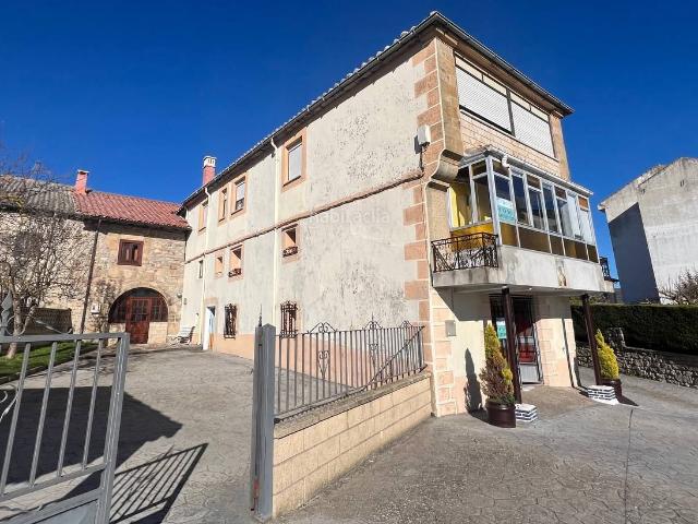 Piso en venta en Valdeolea. PISO CON BAJO EN MATAPORQUERA CANTABRIA. Pisos.