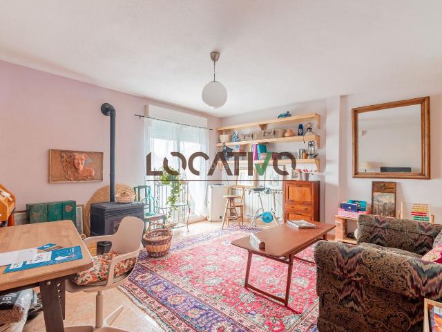 Piso en venta en Valdemorillo, Valdemorillo Pueblo. Pisos.