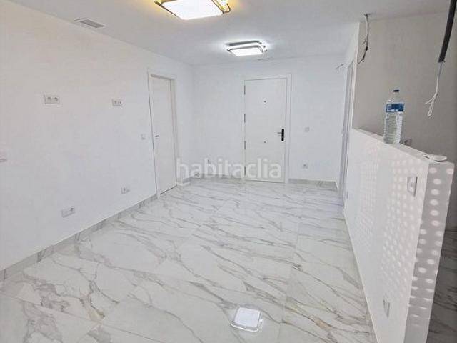 Piso en venta en Valdepeñas. PISO DE 3 DORMITORIOS EN AVDA ESTUDIANTES. Pisos.