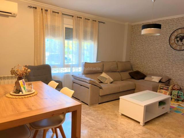 Piso en venta en Valdepeñas. Piso en venta en 1º De Julio, 2 dormitorios. Pisos.