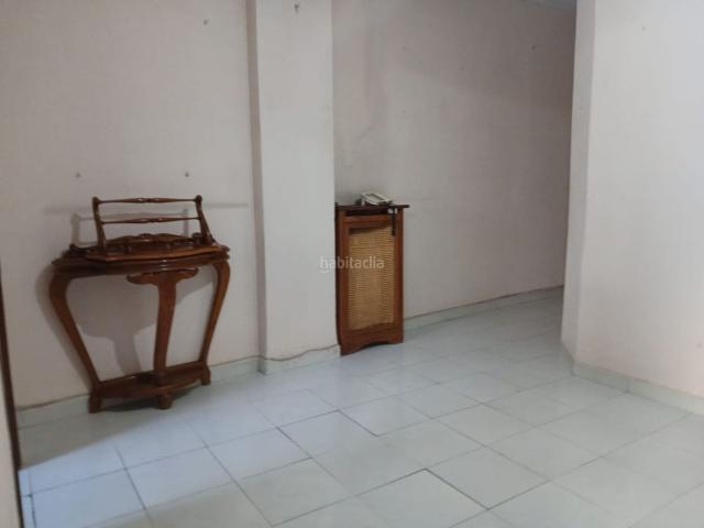 Piso en venta en Valdepeñas. Piso en venta en Centro, 5 dormitorios. Pisos.