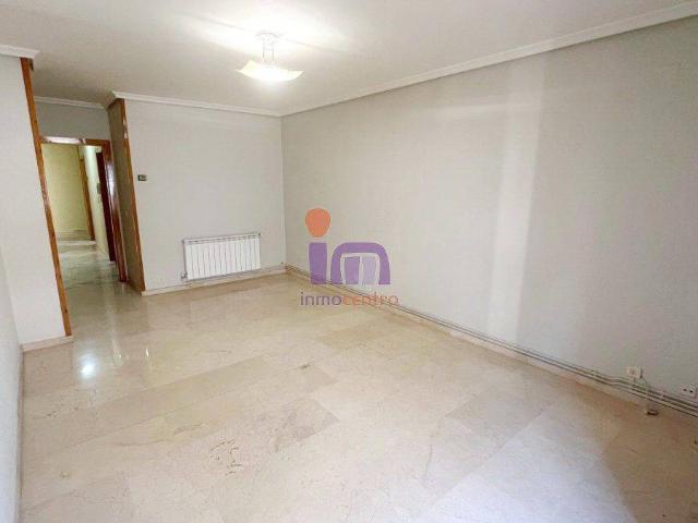 Piso en Venta en Valdepeñas