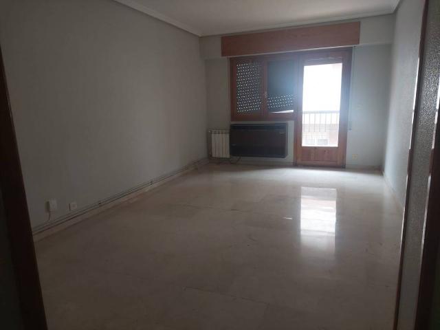 Piso en Venta en Valdepeñas
