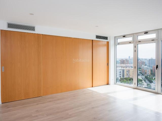 Piso en venta en Valencia, Malilla. UN BALCÓN AL MEDITERRÁNEO SOBRE LA NUEVA FE. Pisos.