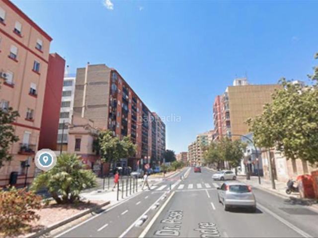 Piso en venta en Valencia, Marxalenes. ¡Oportunidad de inversión! ? Propiedad en venta con proceso judicial avanzado. Pisos.