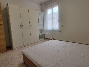Piso en venta en Valencia, Na Rovella Hermanos Maristas. Piso reformado de 3 habitaciones junto a Ruzafa y Roig Arena Quatre Carreres. Pisos.