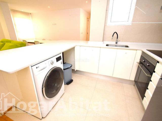 Piso en venta en Valencia, Nou Moles. REFORMADO CON BALCÓN Y ASCENSOR JUNTO EXTRAMUROS. Pisos.