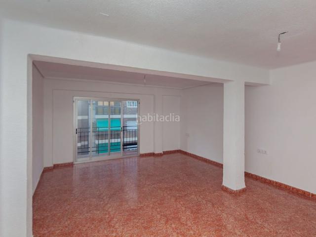 Piso en venta en Valencia, Nou Moles. Solvia Inmobiliaria Piso Valencia. Pisos.
