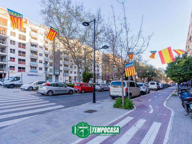 Piso en venta en Valencia, Aiora. Pisos.