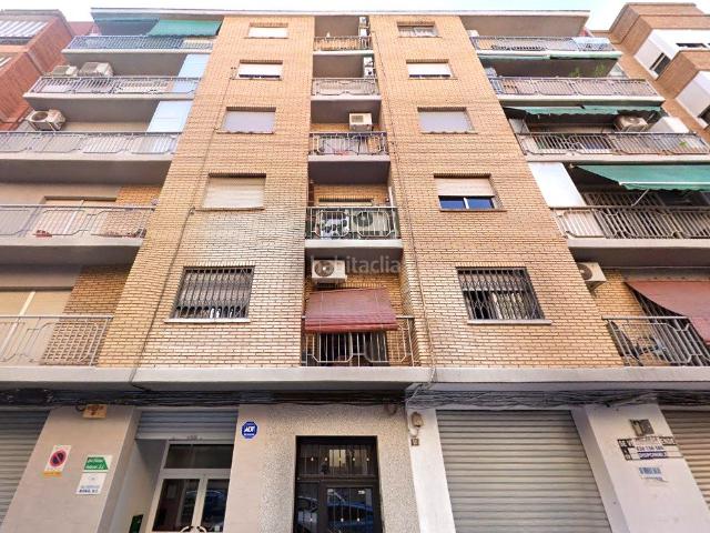 Piso en venta en Valencia, Barrio Benicalap. Pisos.