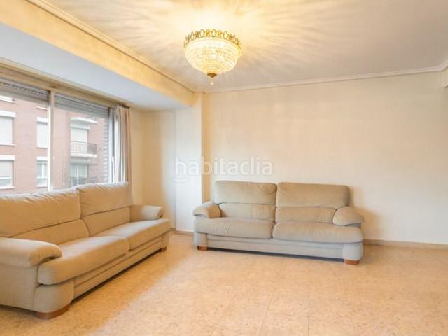 Piso en venta en Valencia, Barrio de Patraix. Pisos.
