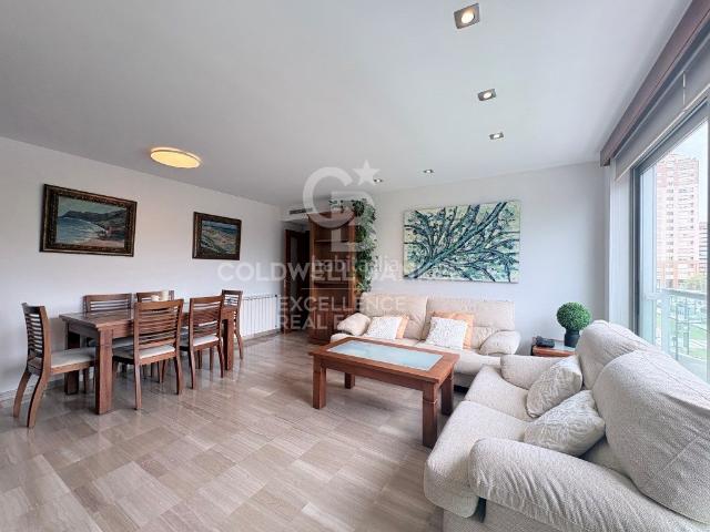 Piso en venta en Valencia, Ciutat de les Ciències i de les Arts Justicia. Exclusivo piso de 122 m con amplia terraza, garaje y trastero en residencial privado junto a la Ciudad de las Artes y las.