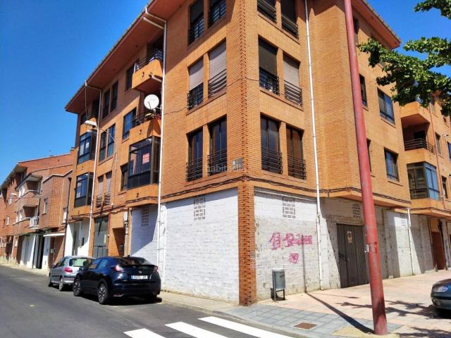 Piso en venta en Valencia de Don Juan. ESTUPENDO PISO EN VALENCIA DE DON JUAN. Pisos Valencia de Don.