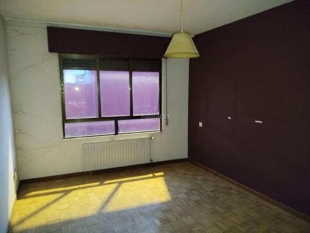 Piso en venta en Valencia de Don Juan. Piso en Calle Valdesaz. Pisos Valencia de Don.