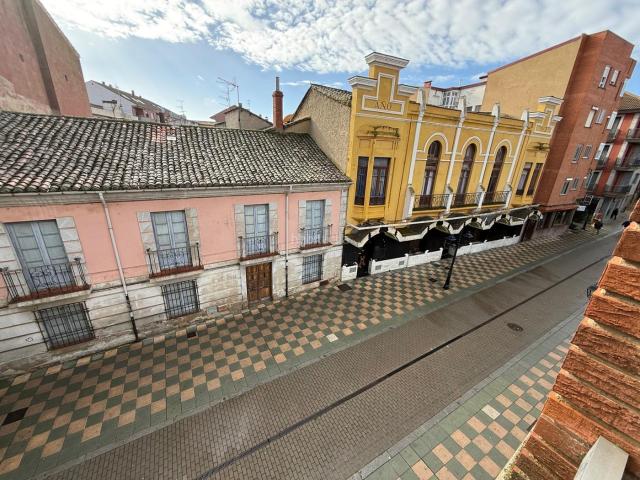 Piso en venta en Valencia de Don Juan. Pisos Valencia de Don.