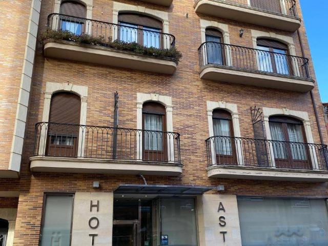 Piso en Venta en Valencia de Don Juan