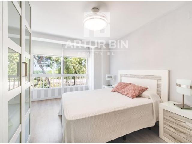 Piso en Venta en Valencia de las Torres, Valencia