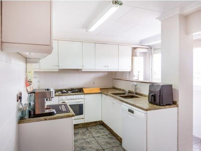 Piso en Venta en Valencia de las Torres, Valencia