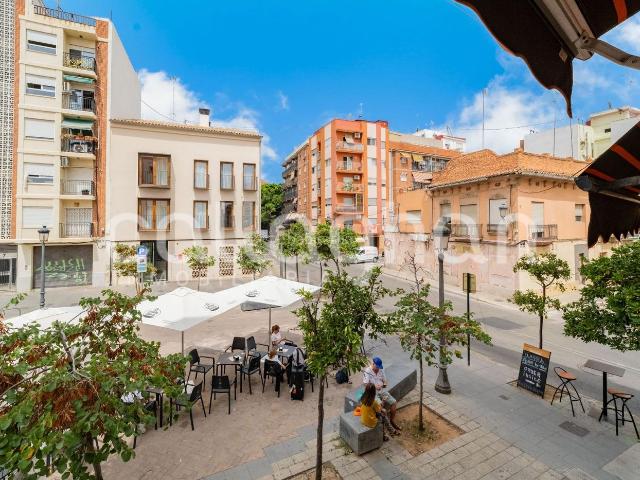 Piso en venta en Valencia, El Cabanyal El Canyamelar. Acogedor piso junto al mar en El Cabanyal. Pisos.