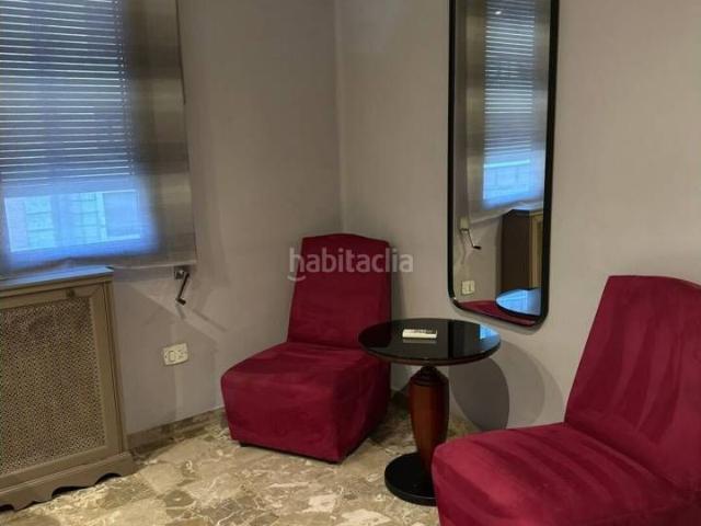 Piso en venta en Valencia, El Pilar. Venta de piso en València Capital. CON ASCENSOR. Pisos.