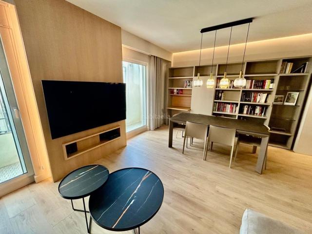 Piso en venta en Valencia, Gran Via. IMPRESIONANTE VIVIENDA CON REFORMA DE DISEÑO EN ZONA GRAN VIA. Pisos.