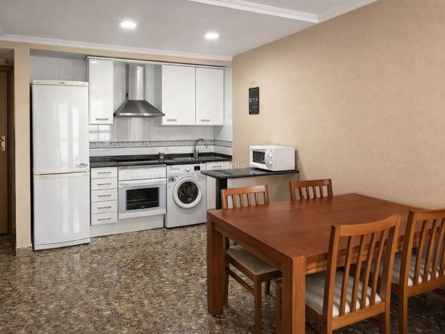 Piso en venta en Valencia, La Creu Coberta. PISO DE 1 HABITACIÓN TOTALMENTE AMUEBLADO. Pisos.