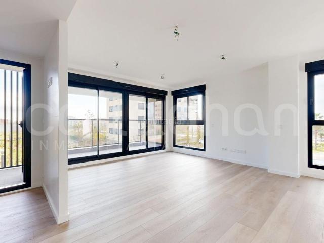 Piso en venta en Valencia, La Punta. Vivienda de obra nueva a estrenar en ubicación prime. Sin esperas. Lista para entrar y disfrutar desde el primer día. Pisos.