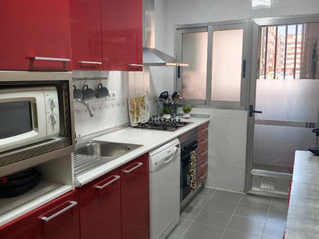 Piso en venta en Valencia, La Raïosa. vivienda con excelente distrobución. Pisos.