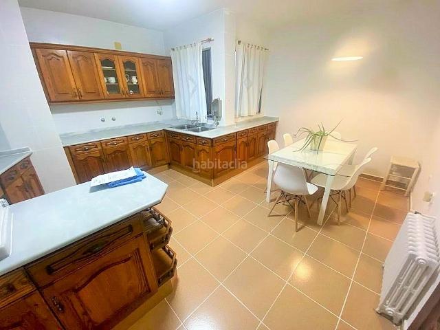 Piso en venta en Valencia, Sant Francesc. EXCELENTE Y EXCLUSIVA VIVIENDA SEÑORIAL REFORMADA DE 180 M2 EN LA AVENIDA DEL OESTE. Pisos.