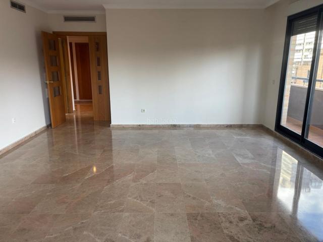 Piso en venta en Valencia, Sant Pau. PISO EN VENTA EN CORTES VALENCIANAS. Pisos.
