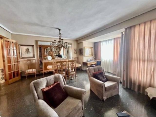Piso en Venta en València