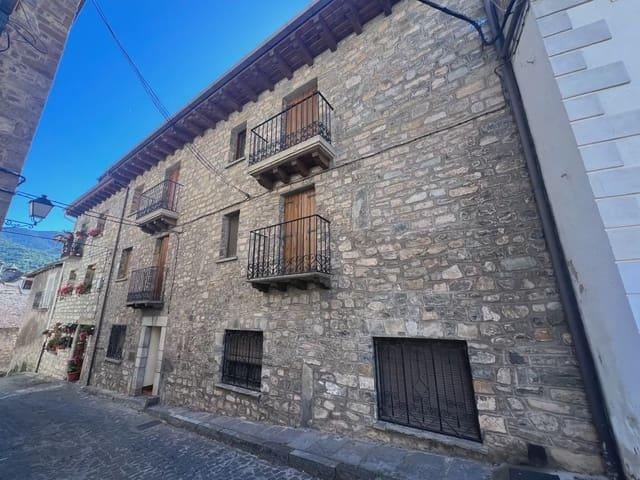 Piso en venta en Valle de Hecho, Huesca