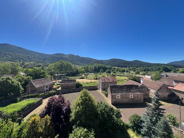 Piso en Venta en Valle de Hecho