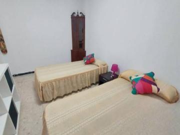 Piso en Venta en Vallesequillo