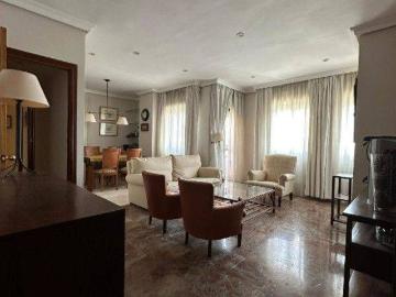 Piso en Venta en Vallesequillo