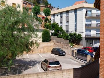 Piso en Venta en Vallirana