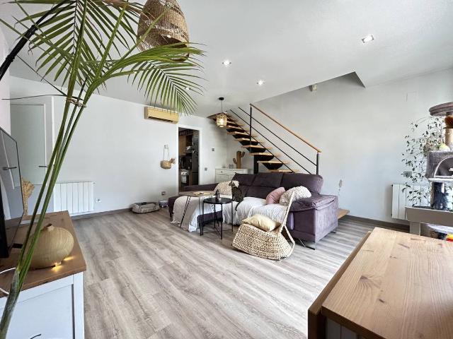 Piso en Venta en Vallirana
